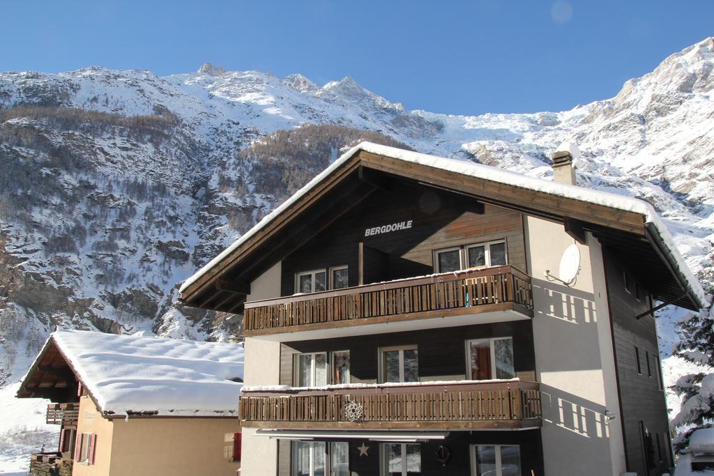Ferienwohnungen Wallis - Randa Bei Zermatt ภายนอก รูปภาพ